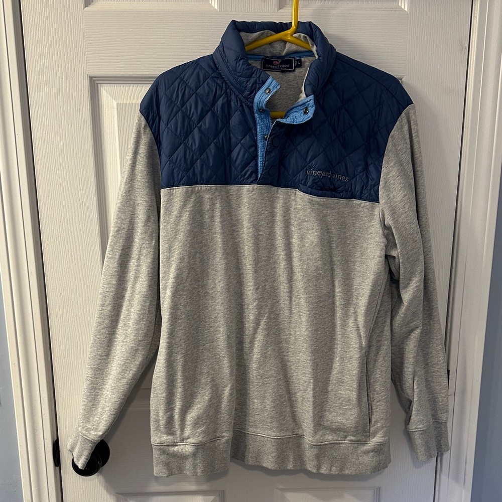Vineyard Vines Blue and Gray Quilted Pullover